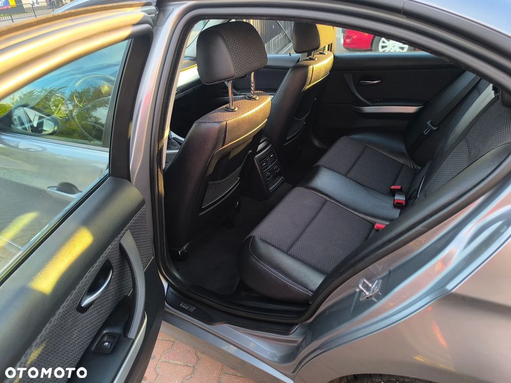 BMW Seria 3 - 13