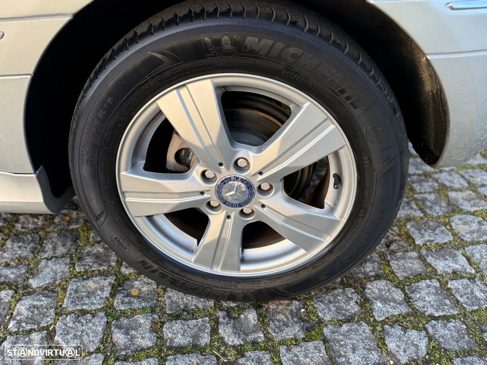 Mercedes-Benz B 160 - 15