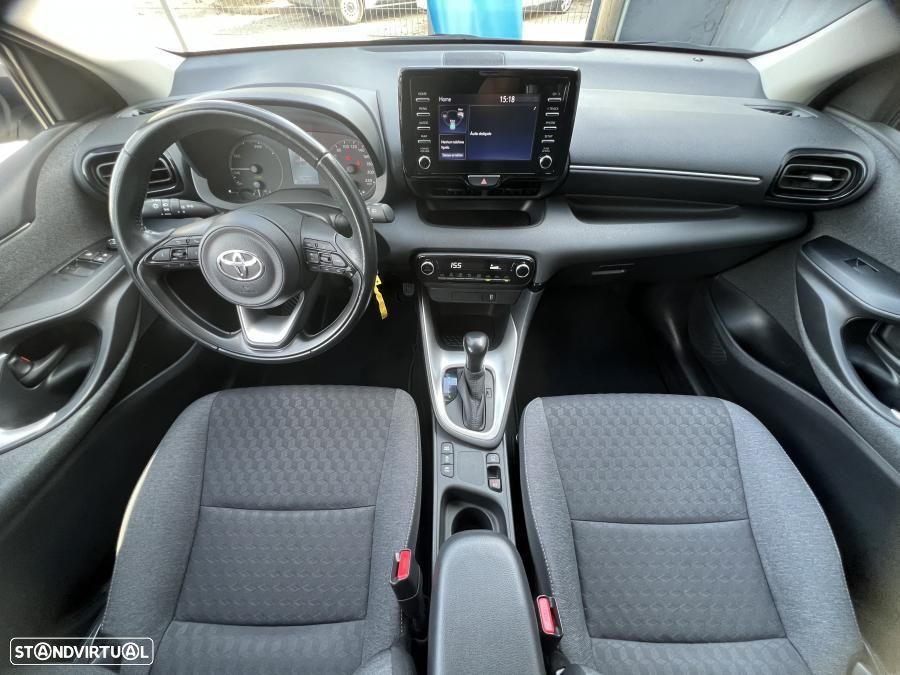 Toyota Yaris 1.5 HDF Comfort Plus - 21