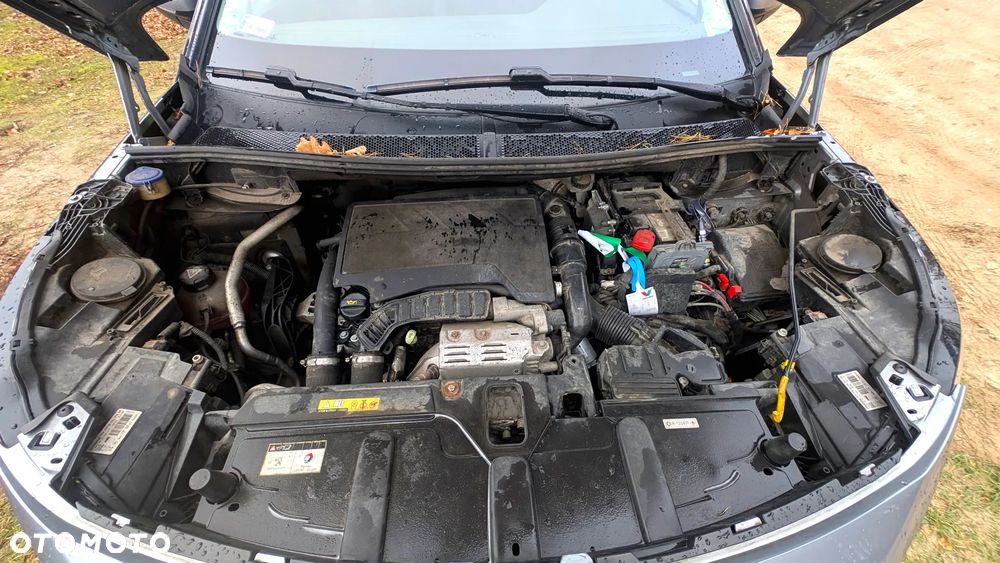 Peugeot 3008 1.2 PureTech GPF Active S&S - 4