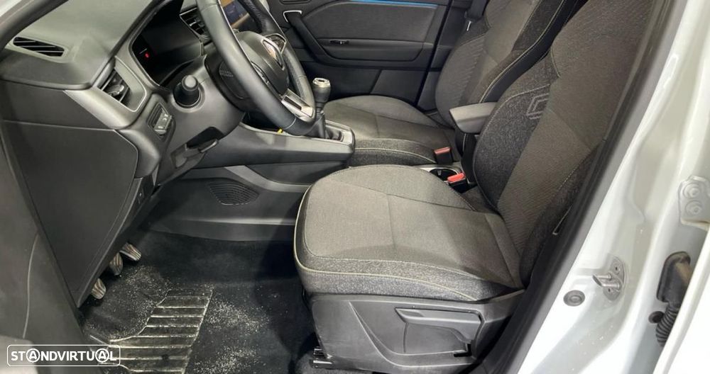 Renault Captur 1.0 TCe Techno Bi-Fuel - 8