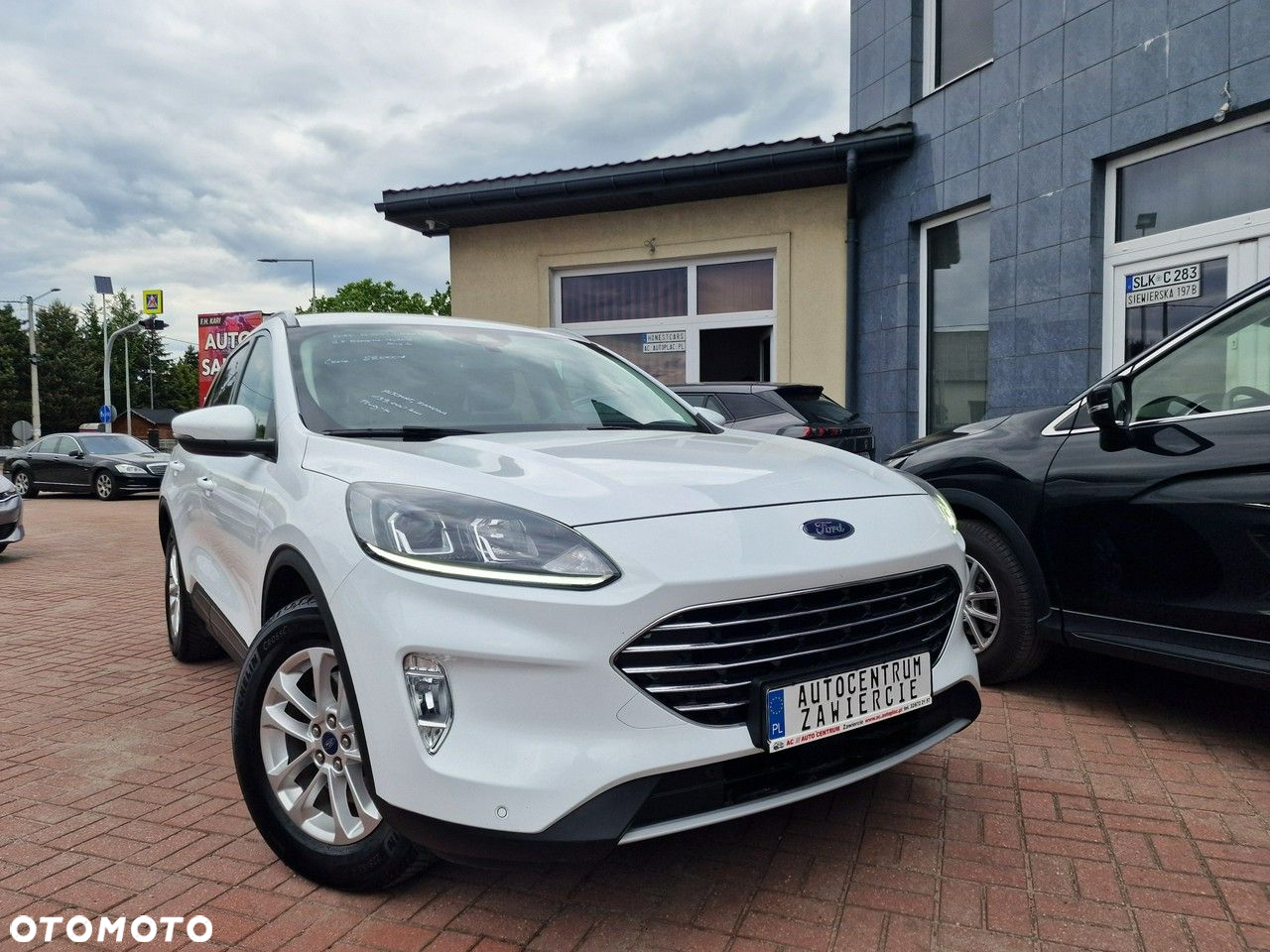 Ford Kuga - 8