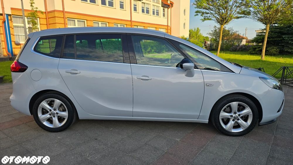 Opel Zafira - 8