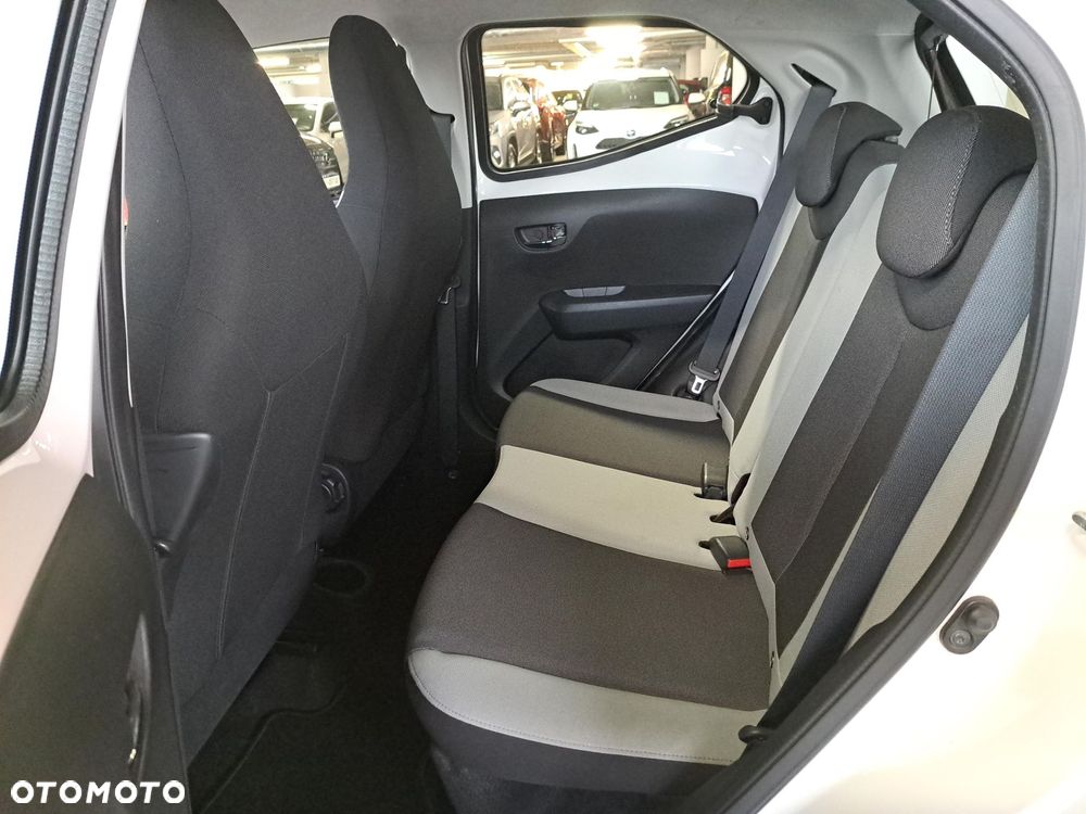Toyota Aygo - 13
