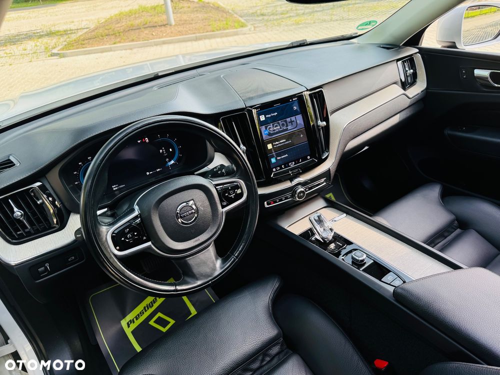 Volvo XC 60 B4 D AWD Inscription - 28