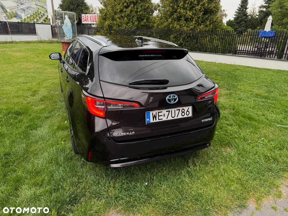 Toyota Corolla 1.8 Hybrid Selection - 35