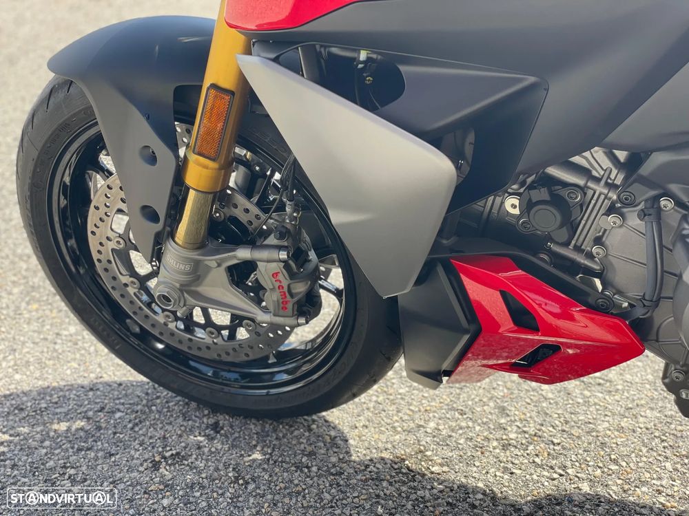 Ducati Streetfighter V2 S - 14