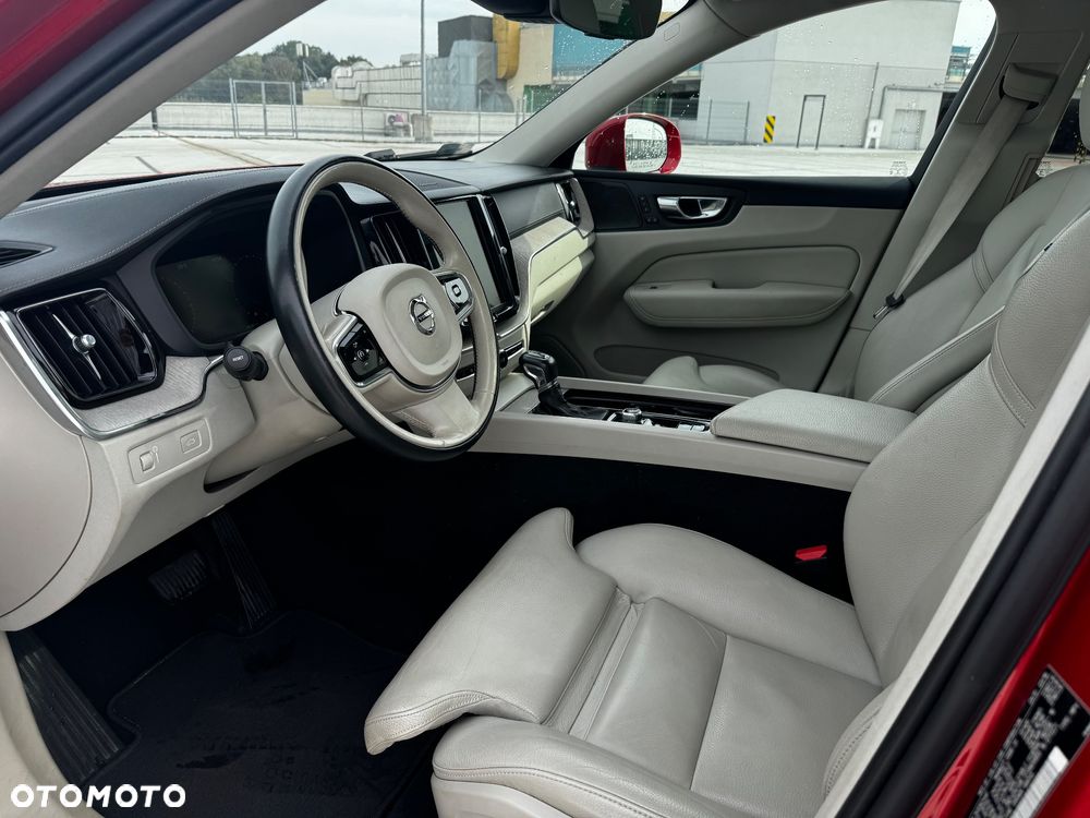 Volvo XC 60 T5 AWD Inscription - 13