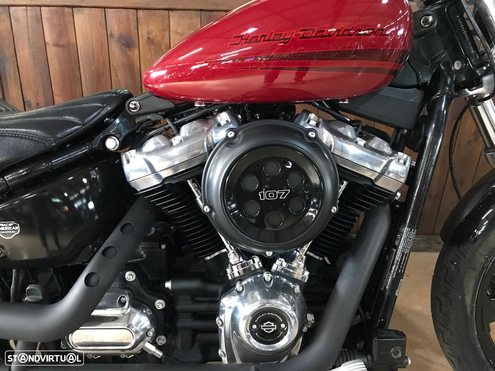 Harley-Davidson FXST Softail Standard - 11