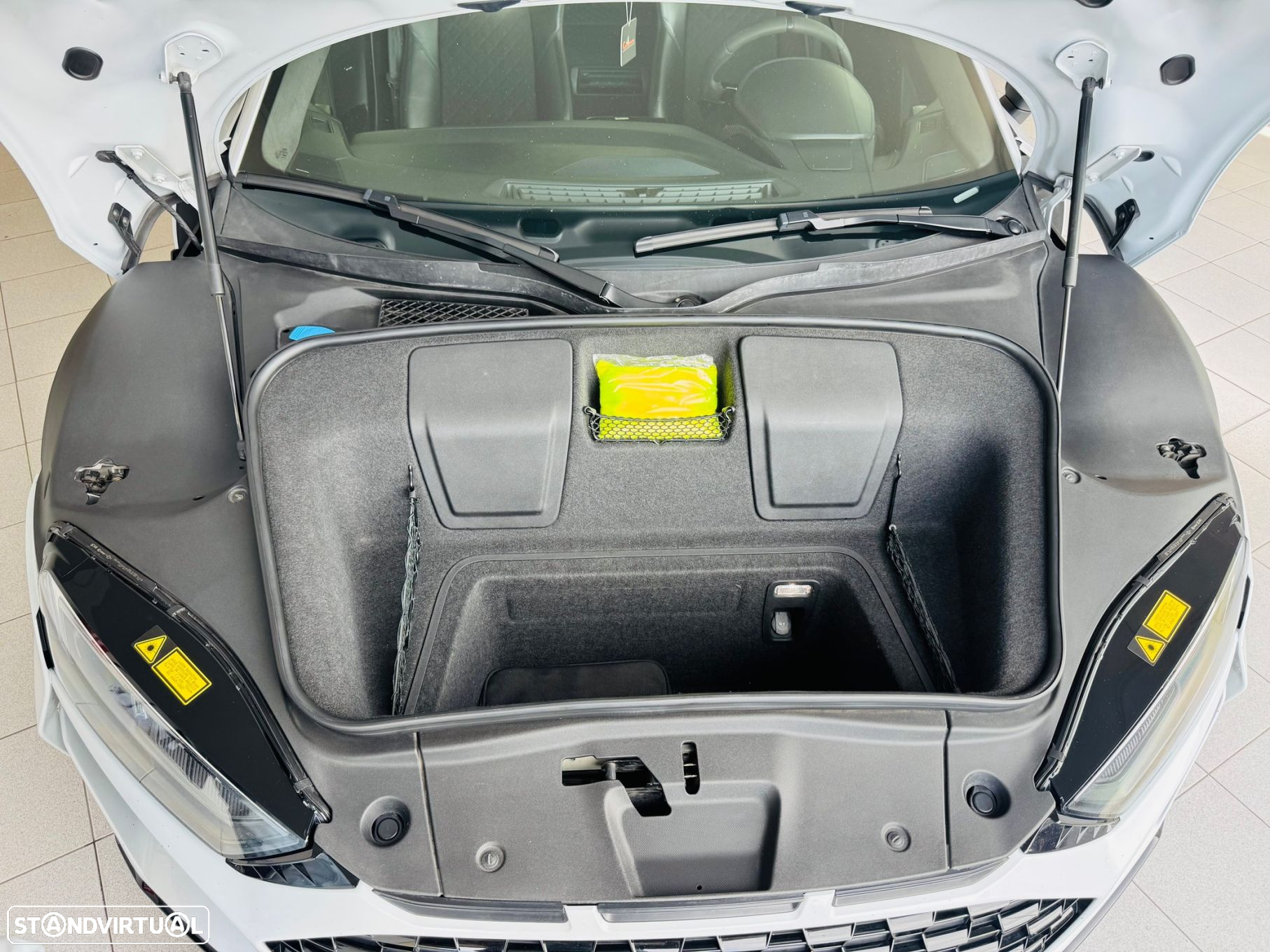 Audi R8 Coupé - 48