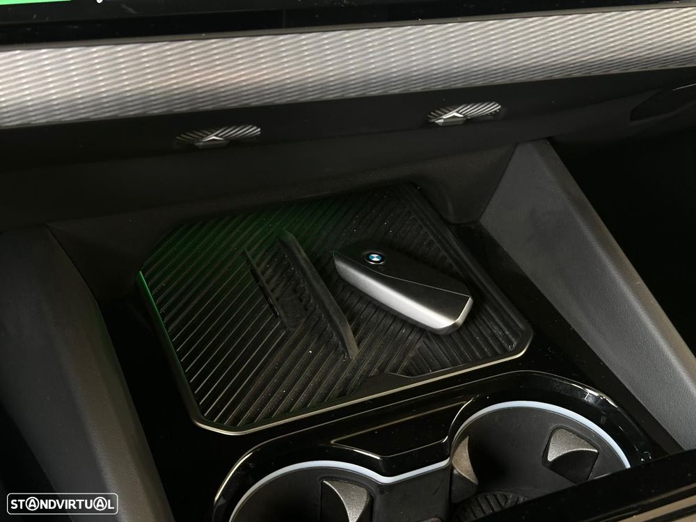BMW 530 e Pack Desportivo M - 21