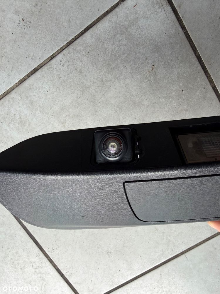 Listwa podświetlenia tablicy z kamerą cofania Renault Master IV 19- 284429232R 265126583R - 2