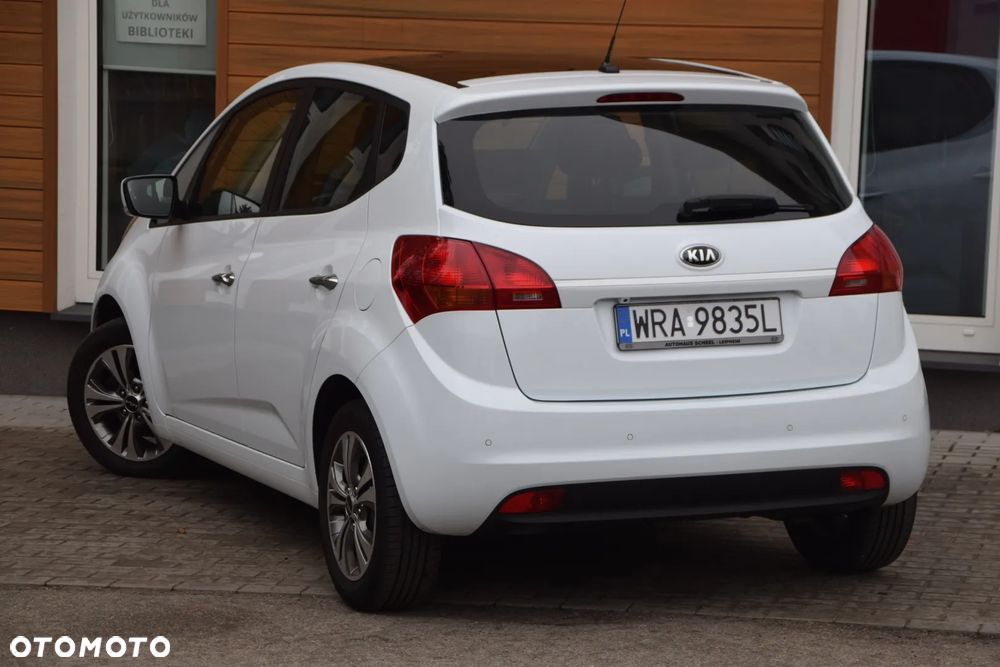 Kia Venga 1.6 CRDi 128 Black Collection - 9