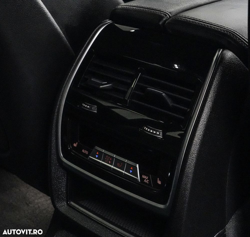 BMW X7 xDrive40d MHEV - 26