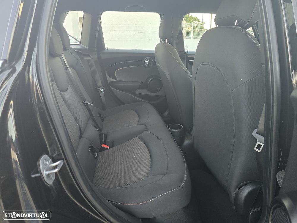 MINI 5 Portas One Blackyard - 50