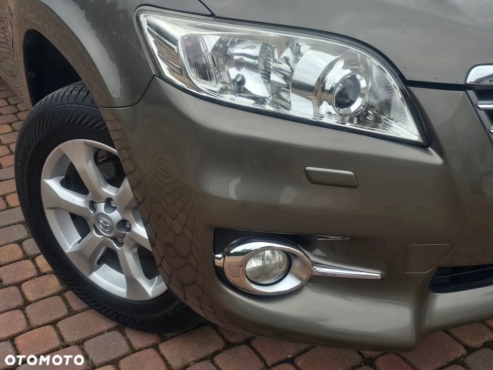 Toyota RAV4 2.0 VVT-i Premium - 15