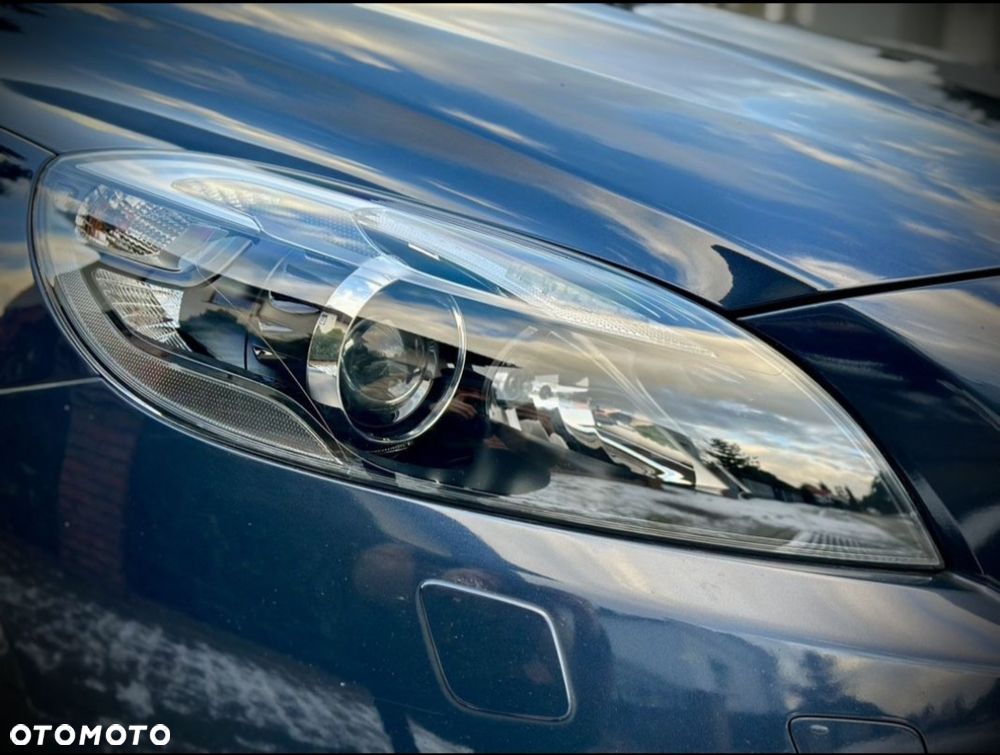 Volvo V40 T2 Kinetic - 24