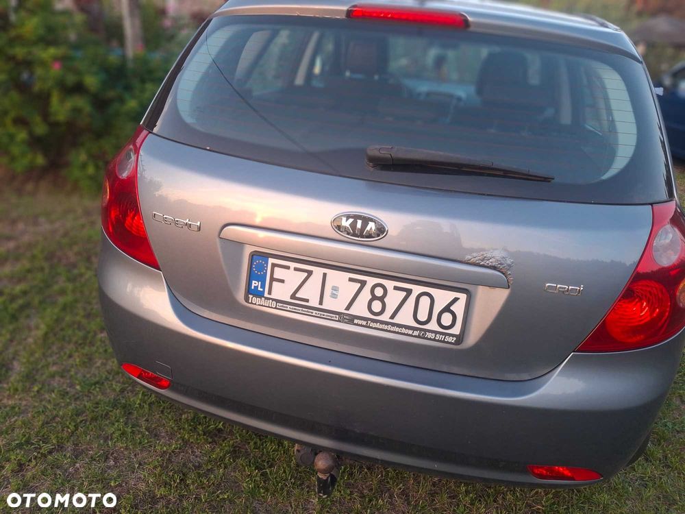 Kia Inny - 8