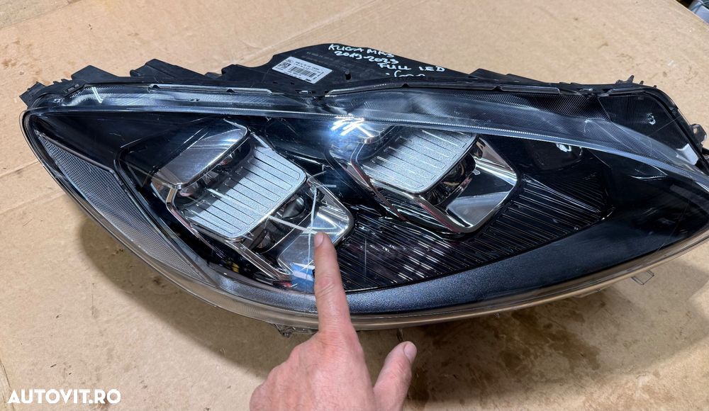 Far dreapta complet full led FORD KUGA MK3 an 2019-2023 cu defect cod LV4B-13E014-FG - 3