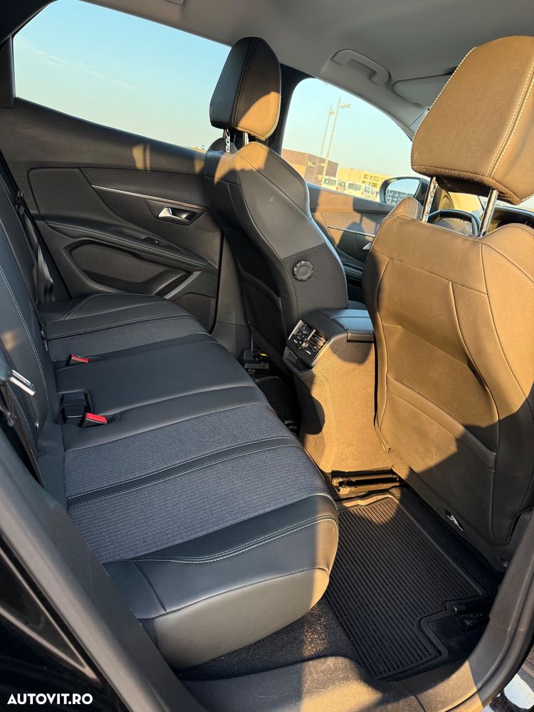Peugeot 3008 1.5 BlueHDI 130 S&S EAT8 Allure - 12
