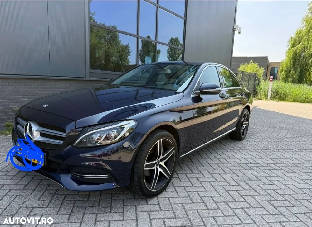 Mercedes-Benz C 180 Exclusive - 4