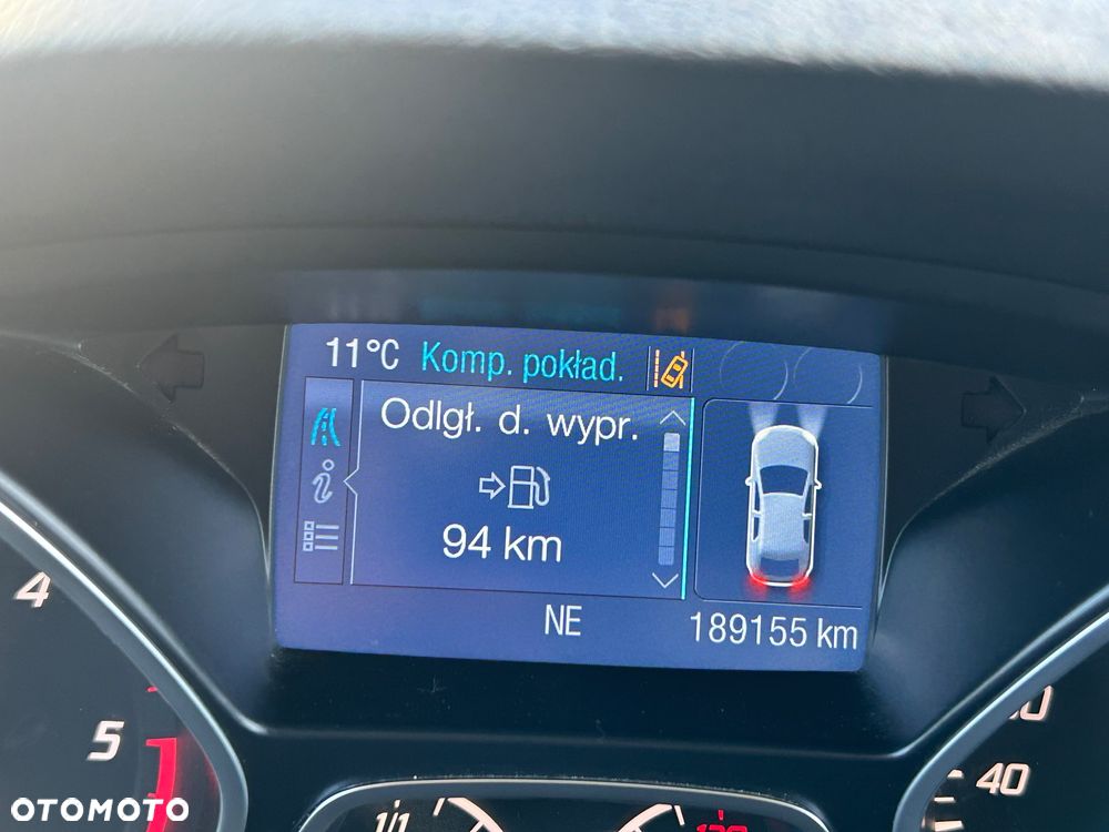 Ford Kuga 2.0 TDCi 2x4 Titanium - 32