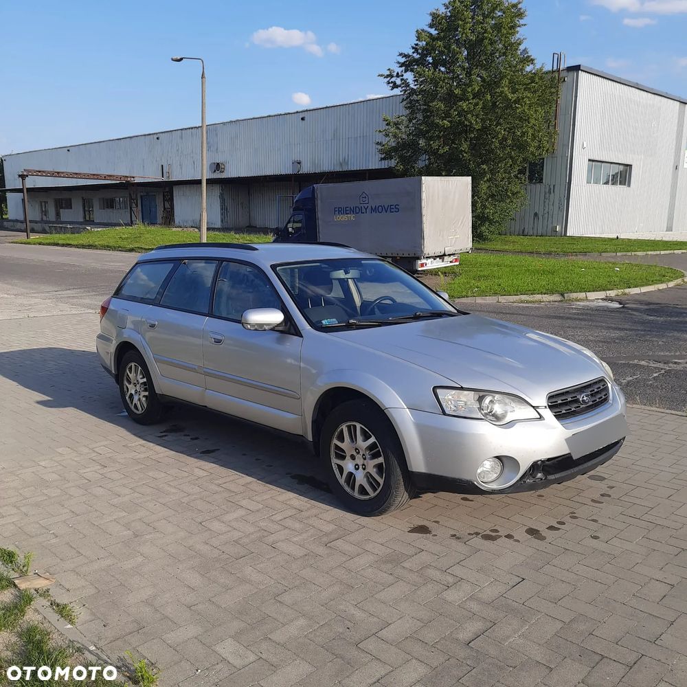 Subaru Legacy 2.5i MT - 8