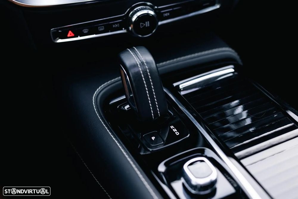 Volvo S60 2.0 T8 PHEV Polestar AWD - 57