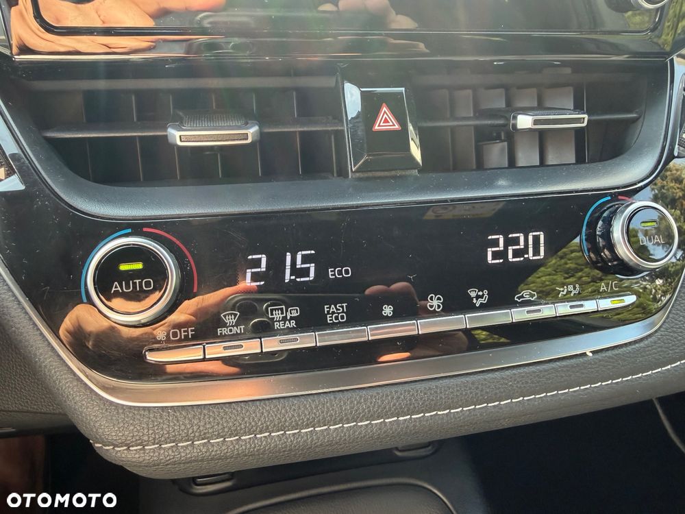 Toyota Corolla 1.8 Hybrid GPF Comfort - 13