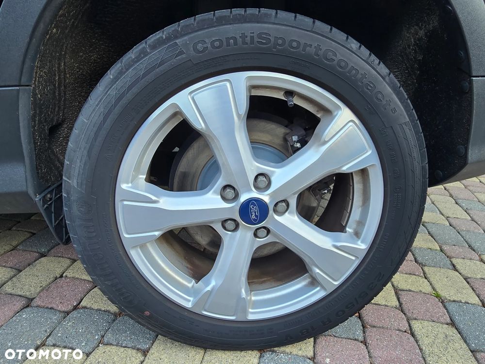 Ford Kuga 2.0 TDCi 4x4 Titanium - 29