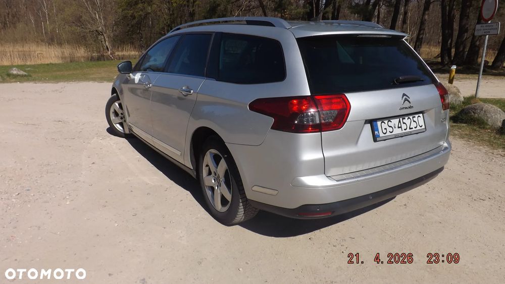 Citroën C5 HDi 140 FAP CrossTourer - 2