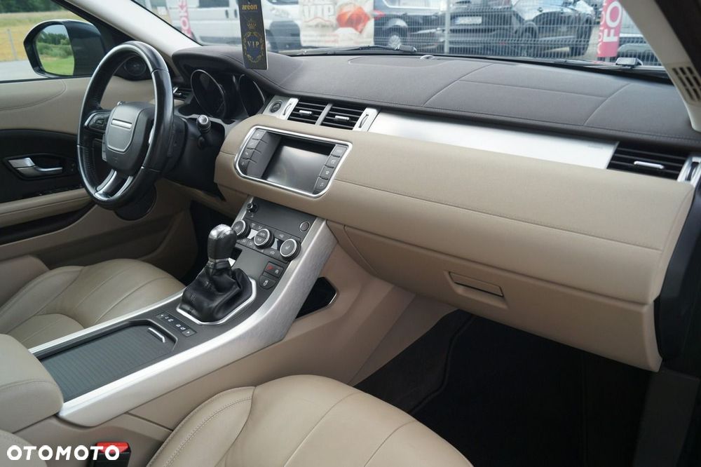 Land Rover Range Rover Evoque - 17