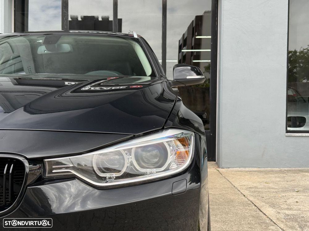 BMW 318 d Modern Line - 12