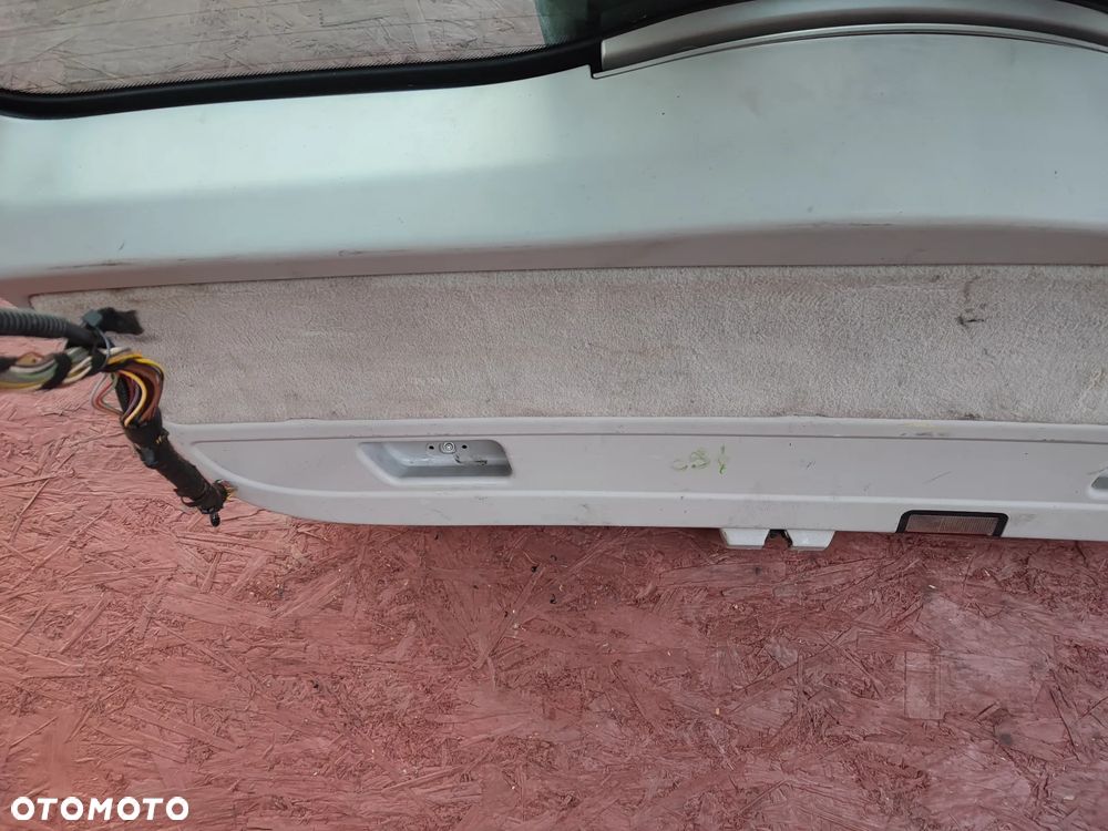 BMW E91 ORYGINALNA KOMPLETNA KLAPA BAGAŻNIKA TYŁ W KOLORZE   W KOL. LE MANS BLAU METALIC 381 O NR.  41 62 7 166 105 / 41 62 7 152 673 OEM BEZ RDZY W BARDZO DOBRYM STANIE - 24