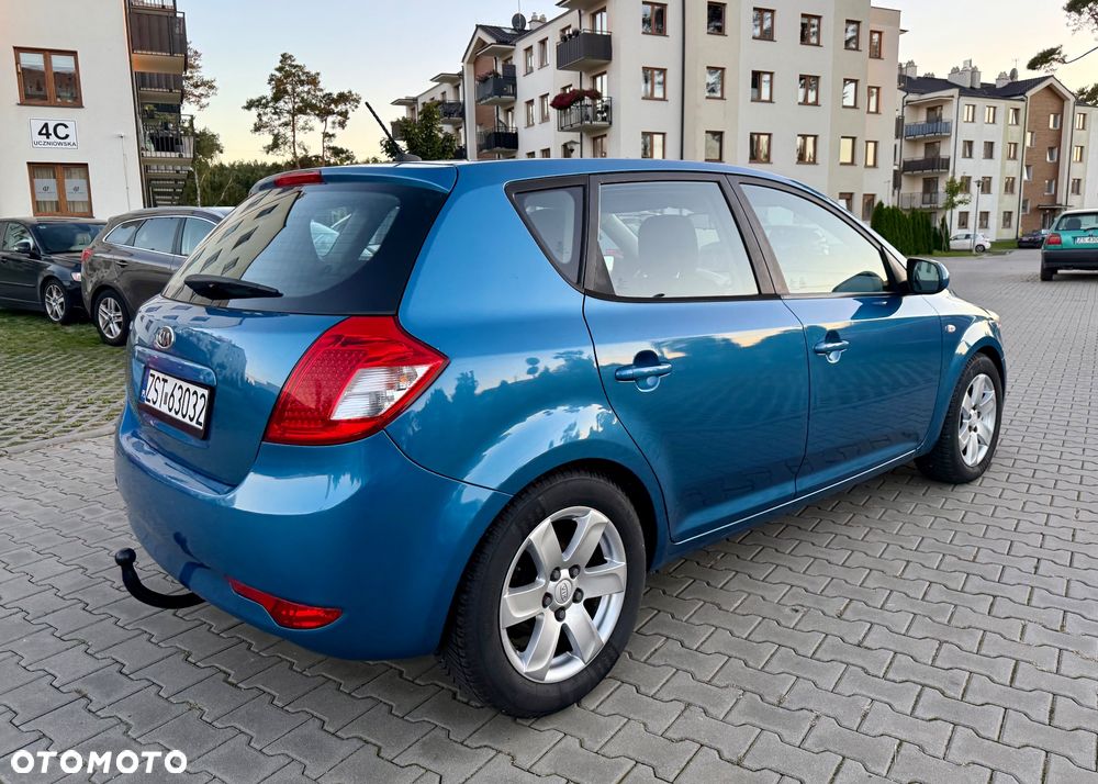 Kia Ceed 1.4 Comfort - 2