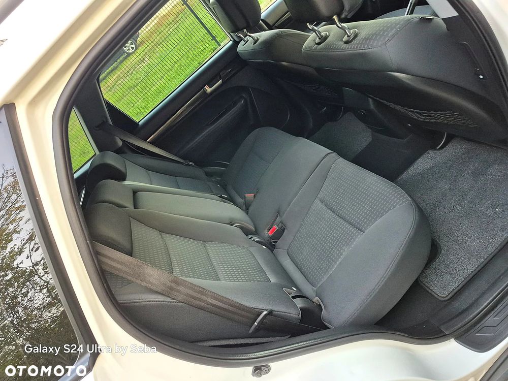 Kia Sorento 2.4 CVVT Attract - 24