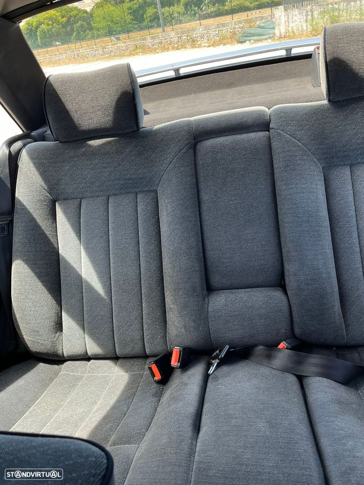 VW Passat 1.6 GL TD - 9