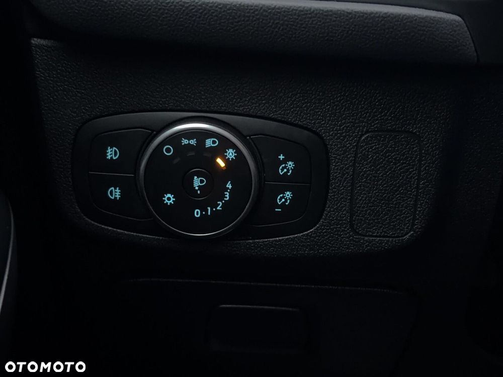 Ford Focus 1.0 EcoBoost Trend Edition Business - 28