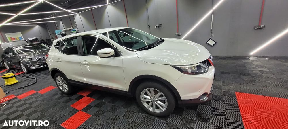 Nissan Qashqai 1.6 DCI Start/Stop Acenta - 1