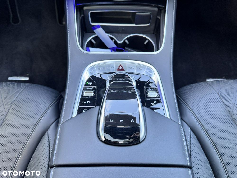 Mercedes-Benz Klasa S 560 4-Matic L 9G-TRONIC - 28