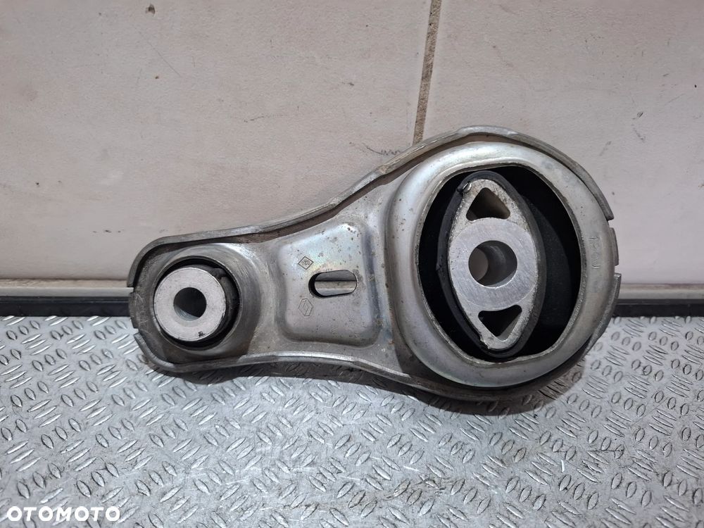 Łapa poduszka silnika Renault Trafic II 2011 rok 2,0D nr 8200725253A - 3