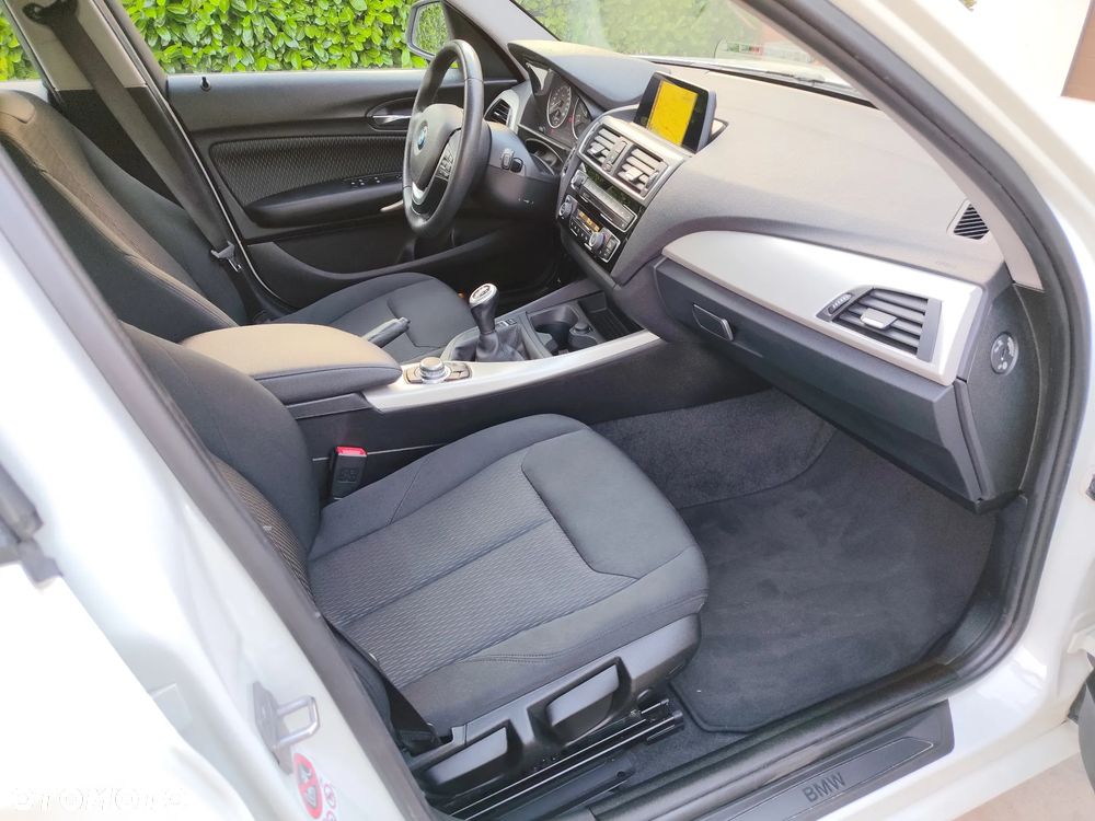 BMW Seria 1 - 11