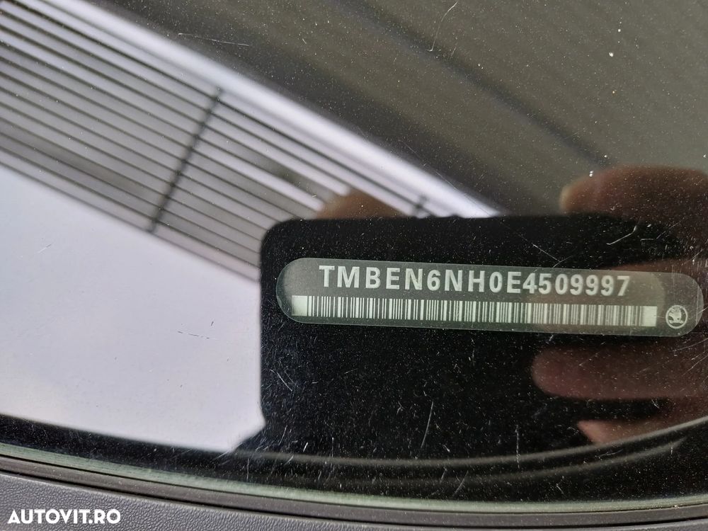 Skoda RAPID 1.2 TSI Ambition - 20