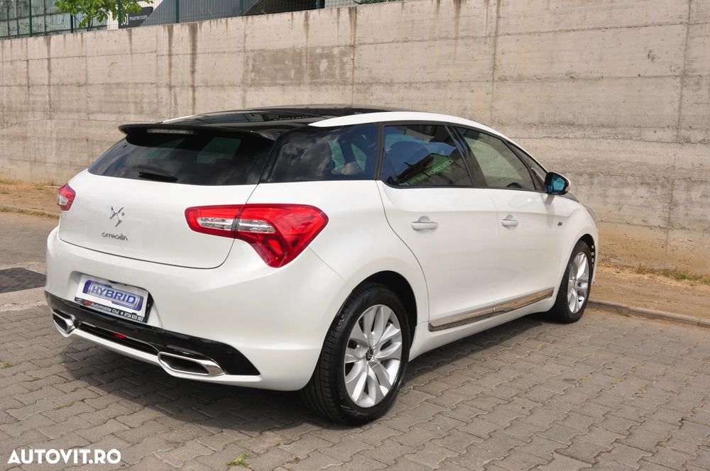 Citroën DS5 Hybrid4 EGS6 SportChic - 5