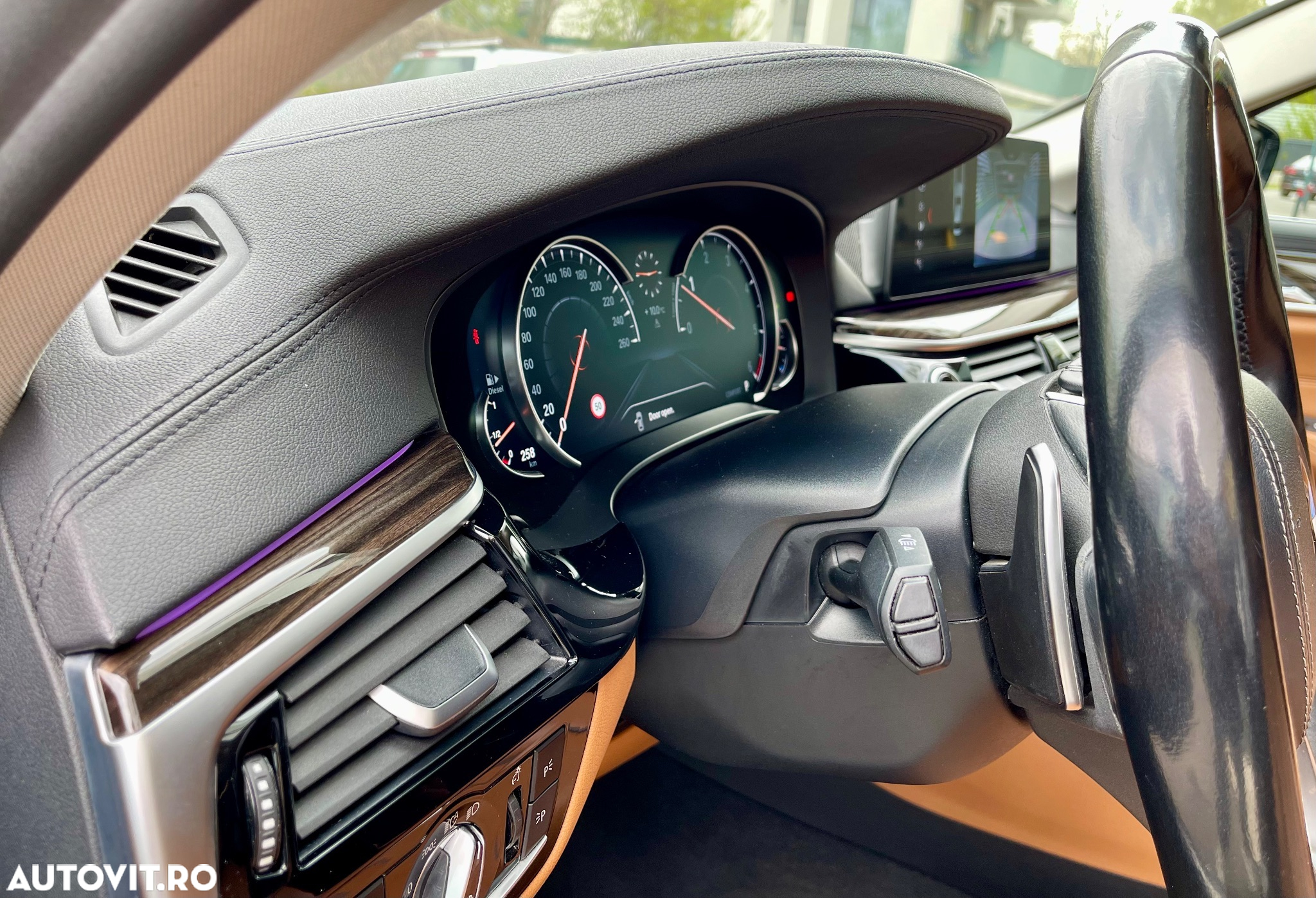 BMW Seria 5 520d AT - 14