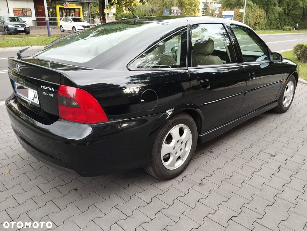 Opel Vectra - 9