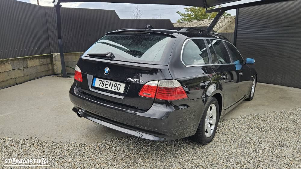 BMW 520 dA Executive - 8