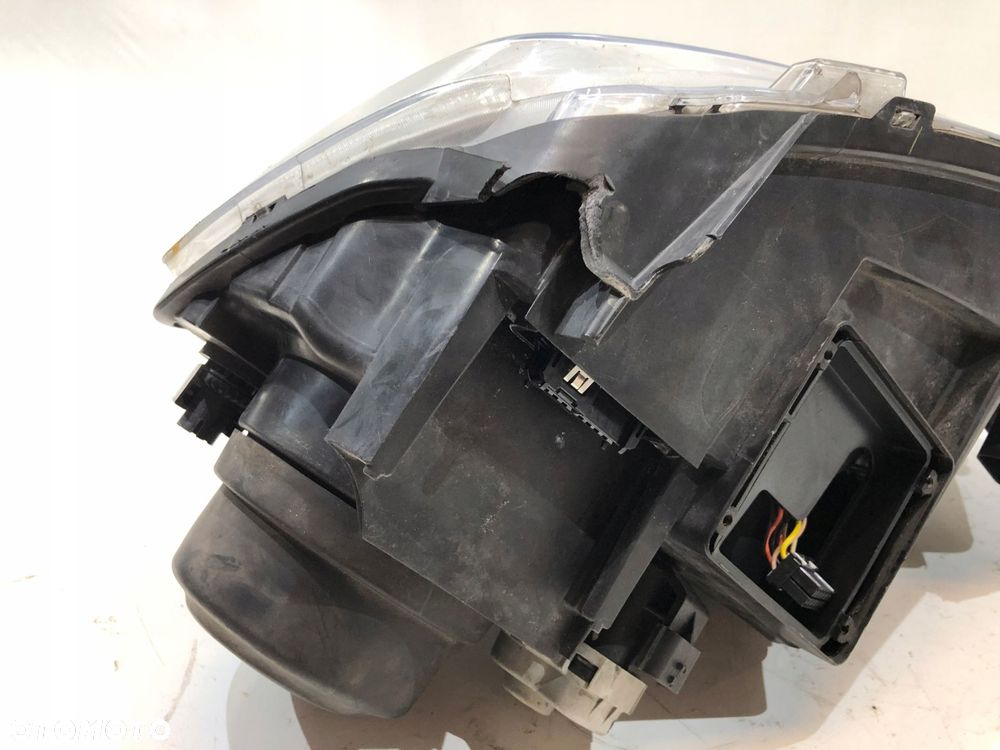 grand cherokee wk2 lampa prawa reflektor prawy - 6