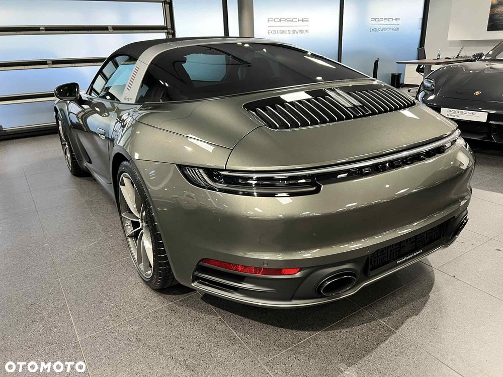 Porsche 911 Targa 4 - 20