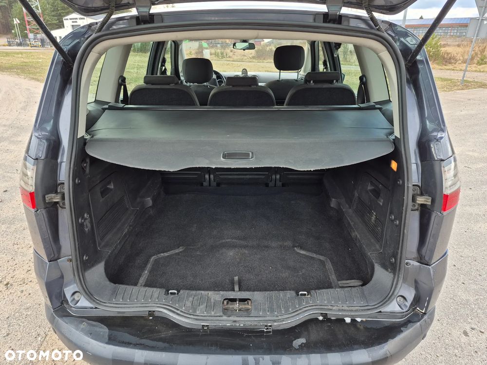 Ford S-Max 1.8 TDCi Trend - 8